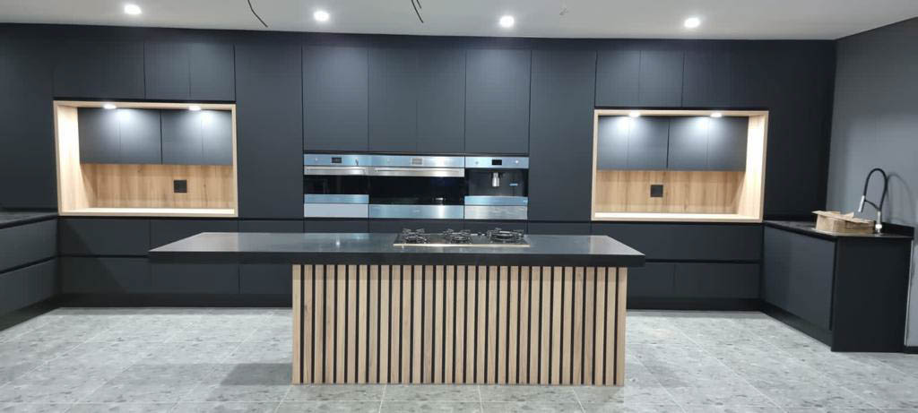 Modern Kitchen Installation